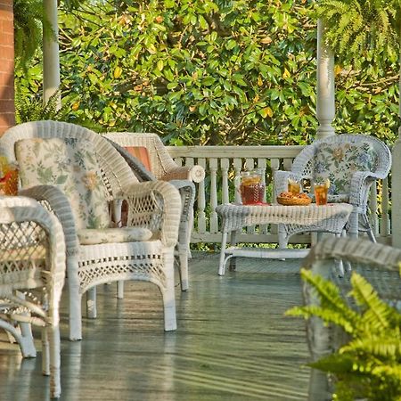 The Carriage House Inn B&B Линчберг Экстерьер фото