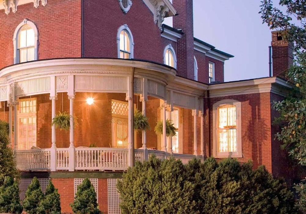 The Carriage House Inn B&B Линчберг Экстерьер фото